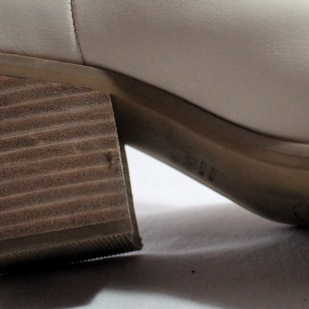 TOMS Everly Cutout Nubuck Leather Booties in Sand, 8 - Picture 8 of 9